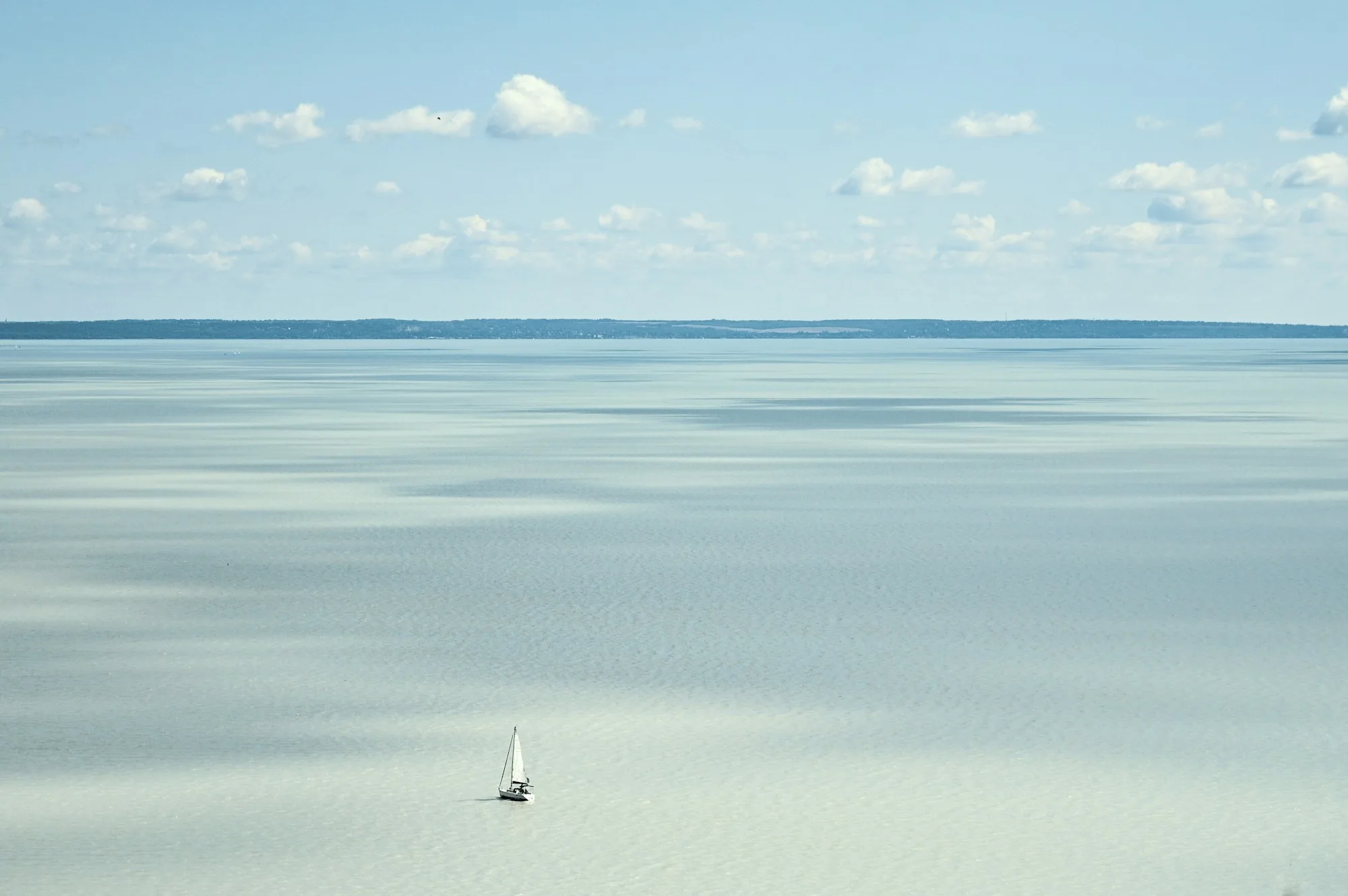 Vitorlás a Balatonon